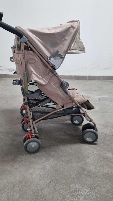 Количка за близнаци