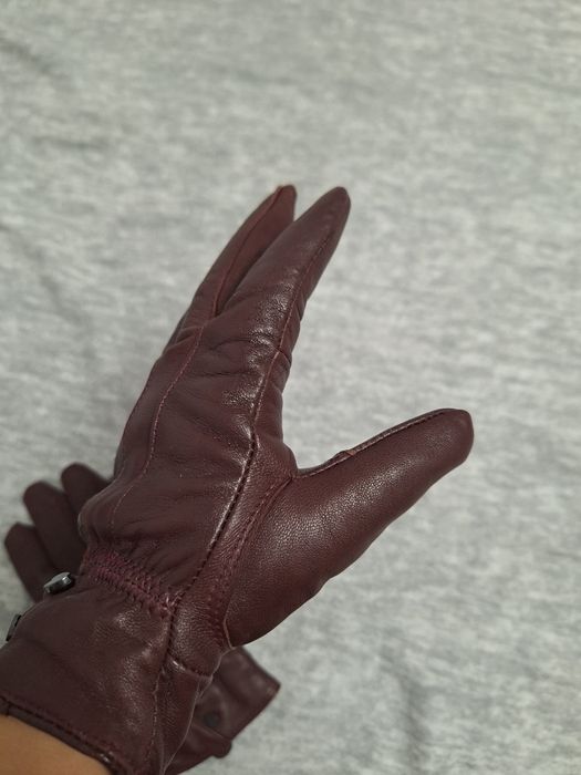 Manusi grena din piele naturala