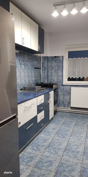 Apartament spatios 77 mp utili 3 camere 2 bai etaj 1 zona Strand