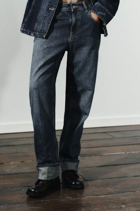 Прави дънки Zara със средна талия