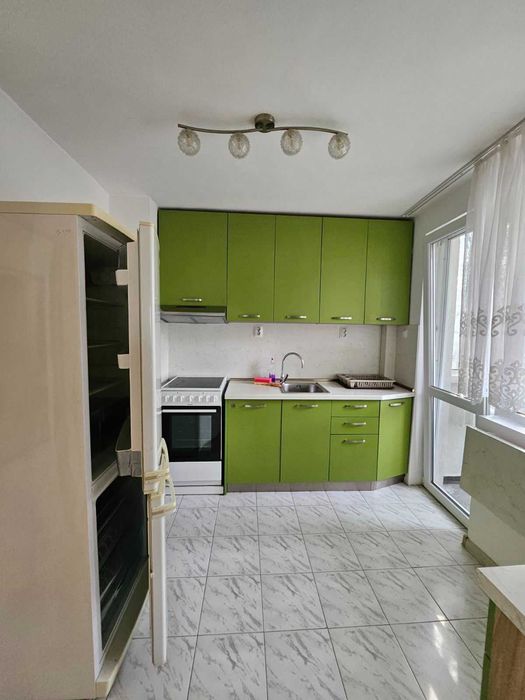 Дава се под наем Тристаен апартамент в Пловдив, Център - 100 кв.м за 612 € - Снимка #6