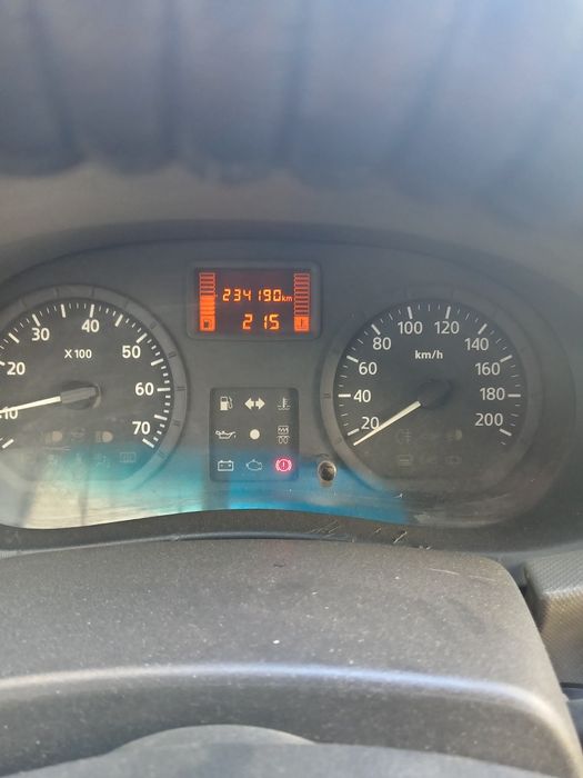 Рено Логан 2014г