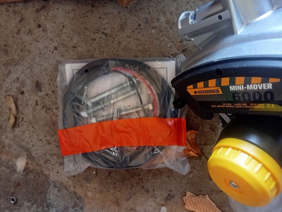 Roata manevra electrica Gen 3 , 12V 550W2722 Kg pentru rulotă, remorca