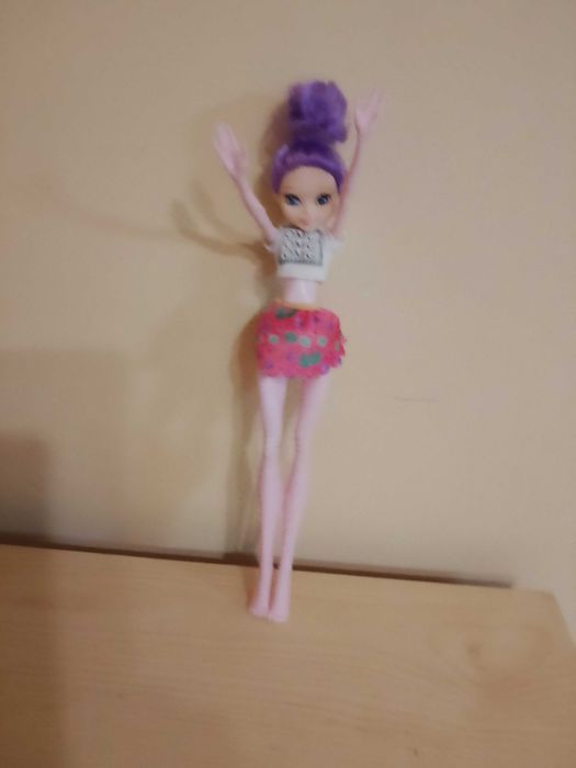 Много красиви кукли различни видове