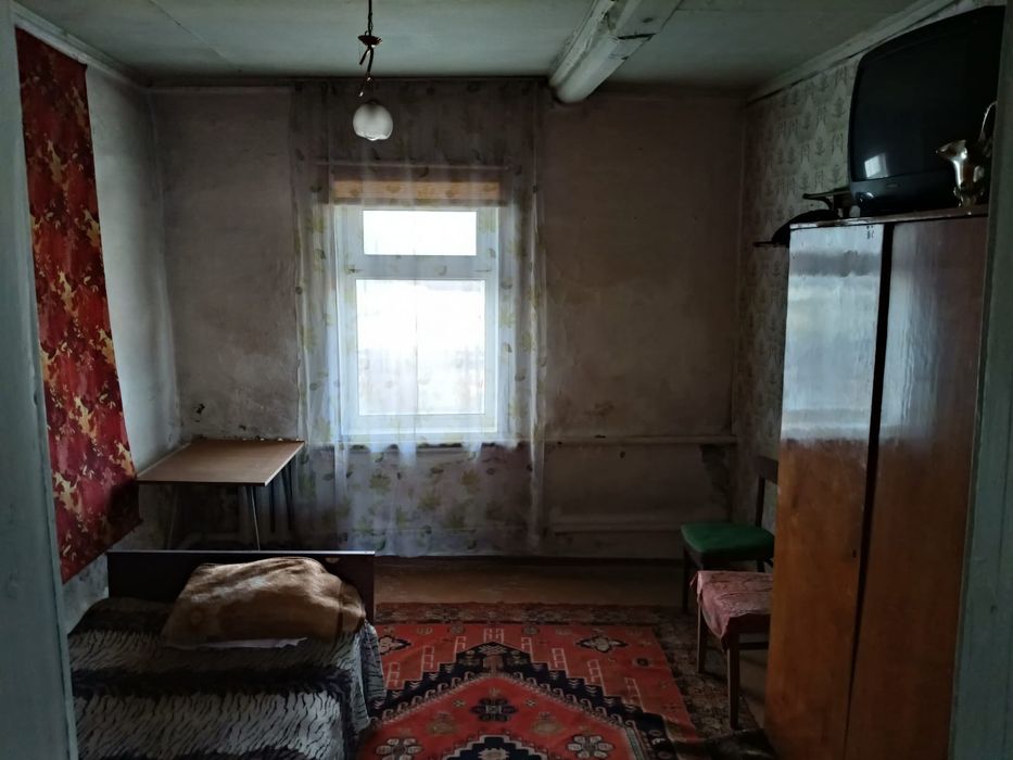 Продам дом,район бензострой начало