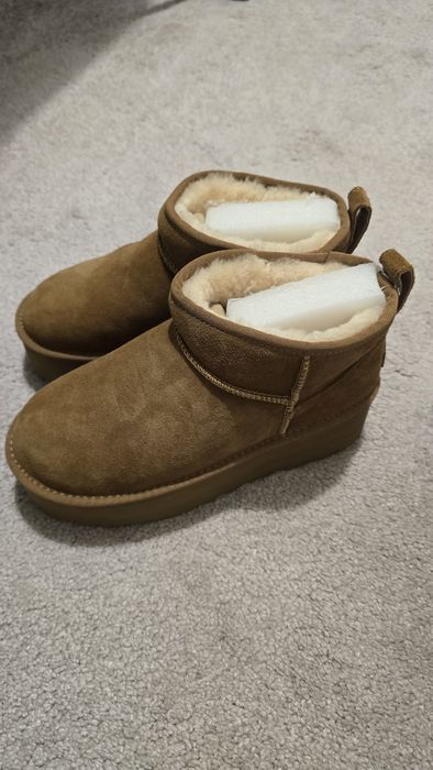 Ghete        UGG