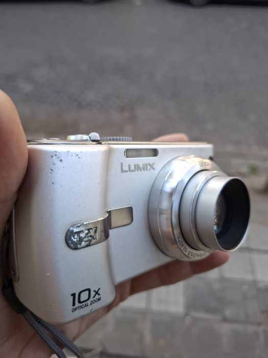 Компактен дигитален фотоапарат PANASONIC LUMIX TZ1