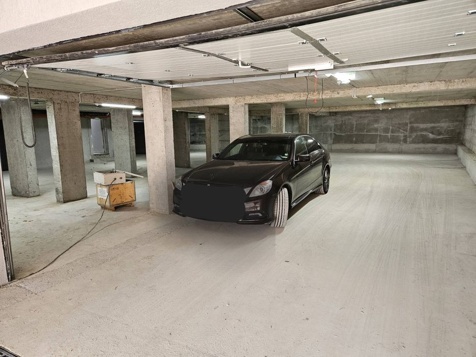 Дава се под наем Гараж / Паркомясто в Сливен, Република - 18 кв.м за 40.8 € - Снимка #5