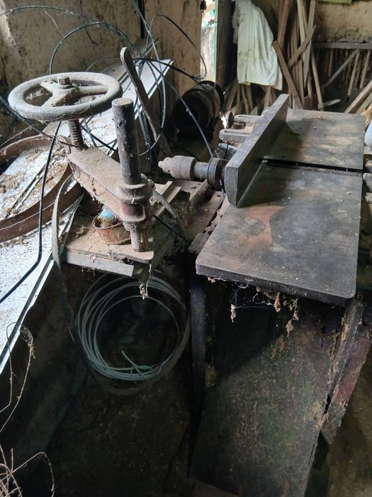 Продавам инструменти за ценители