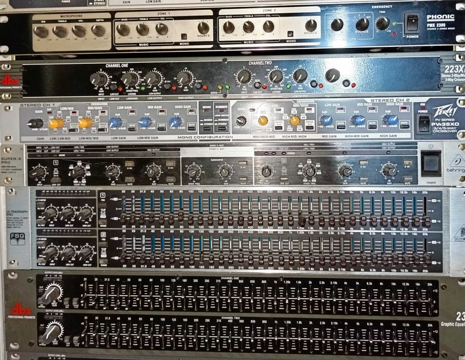 Приборы рековые. Эквалайзеры, кроссоверы, предусилители.