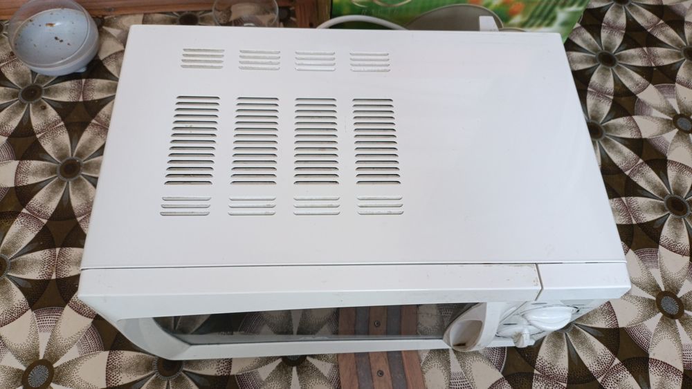 Микроволновая печь