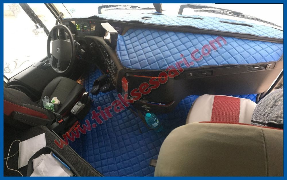 Внос от Полша! Кожена стелка за табло Кожени стелки за камиони