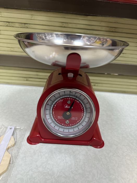 Механична кухненска везна Ardes