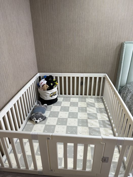 Детский игровой манеж с ковриком