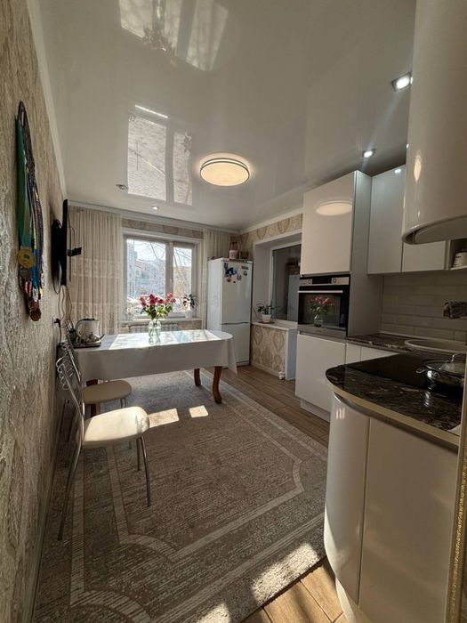 Продам трех комн. Без вложений! Городок строителей