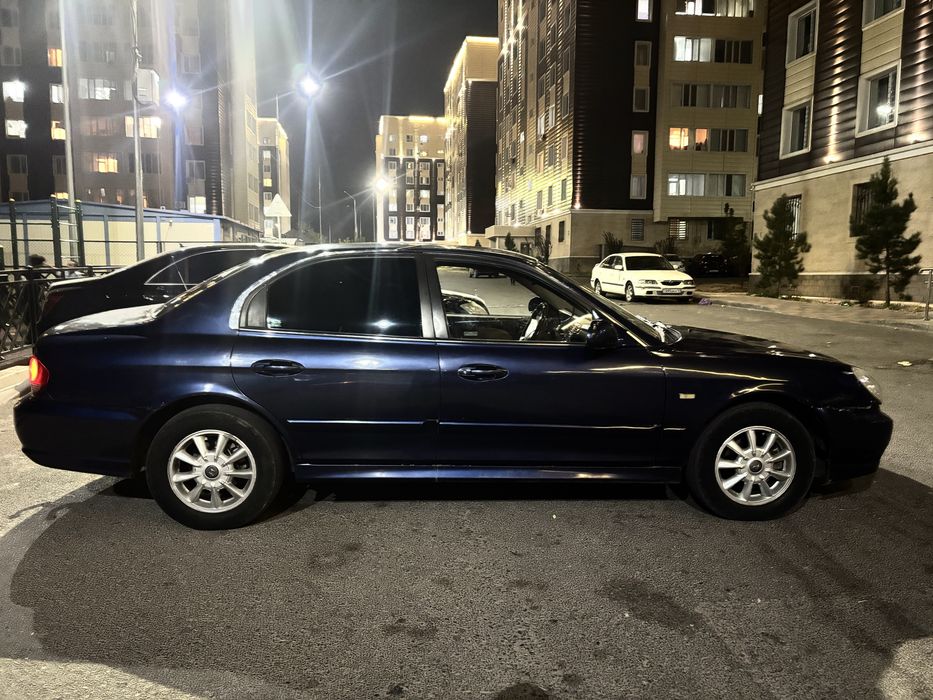Hyundai SONATA