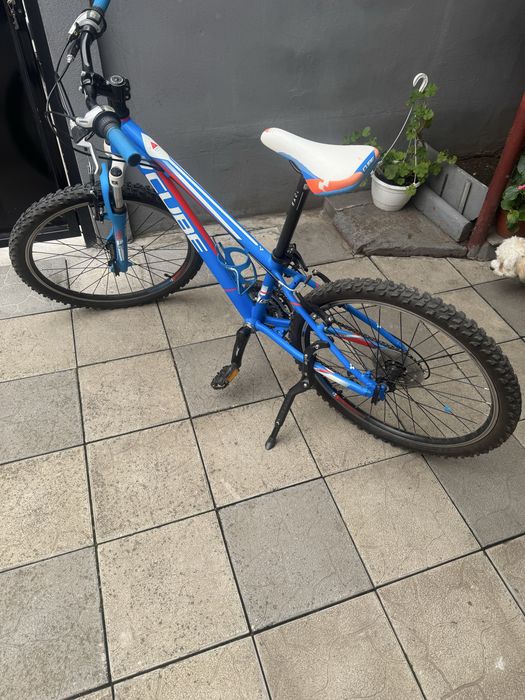 Bicicleta cube copii 7-13 ani