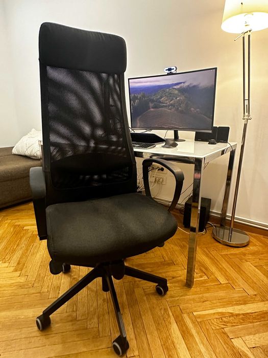 MARKUS Swivel chair, Vissle dark grey