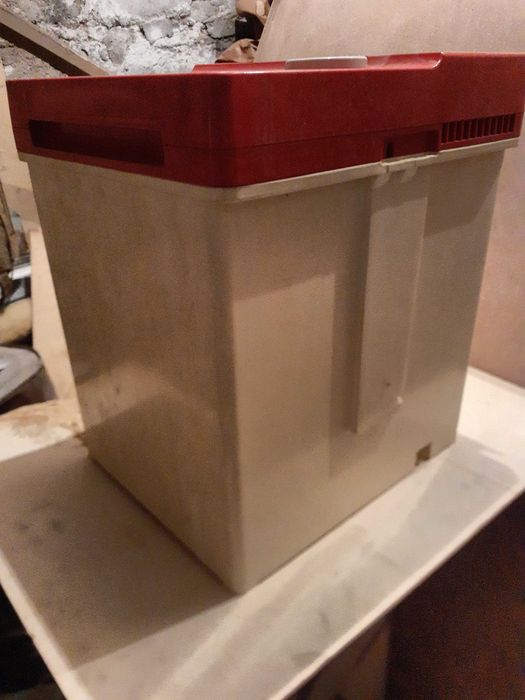 Малогабаритная стиральная машина "МАРА". (Торг уместен).