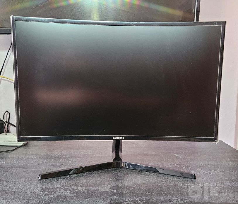 Монитор Samsung Curved CF396 27D 60Hz