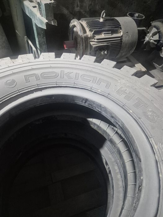 Покрышки новый два штука