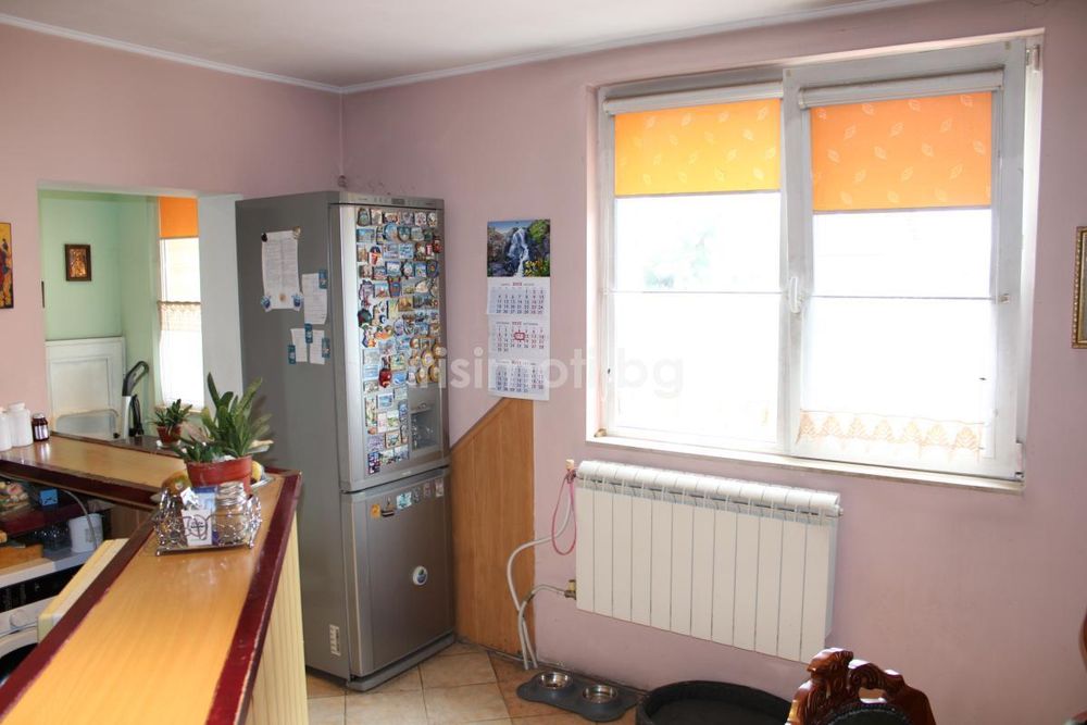 Продава се Къща в София, Бенковски - 197 кв.м за 997 €/кв.м - Снимка #6