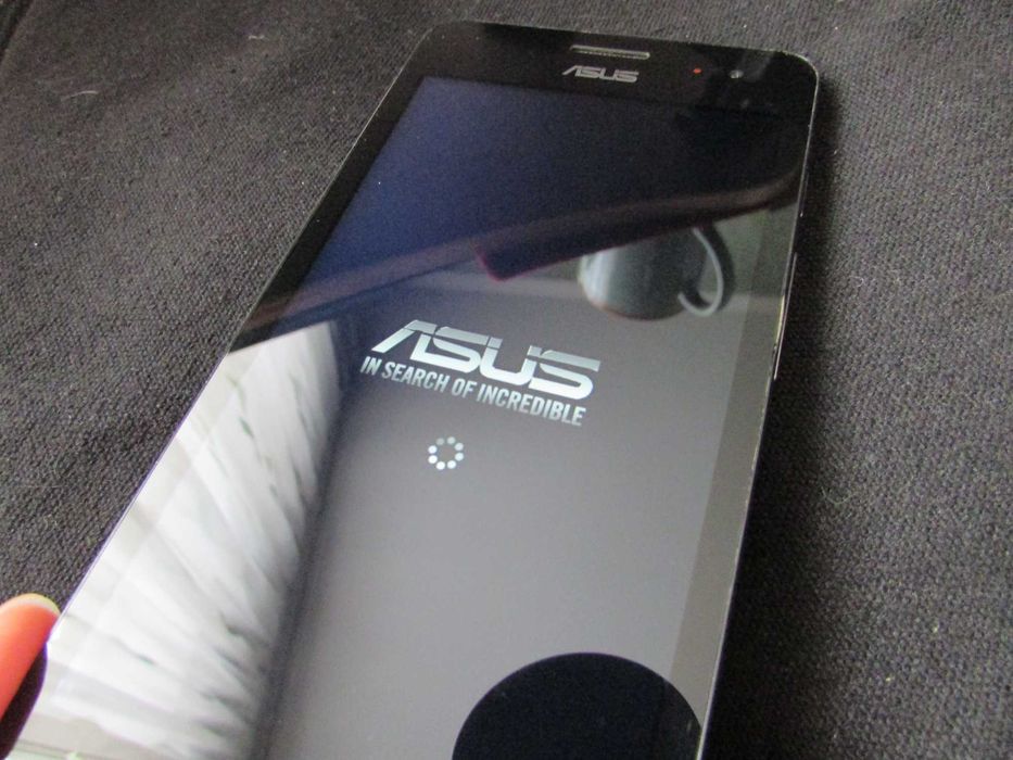 Продам Asus Zenfone 5 (2014)