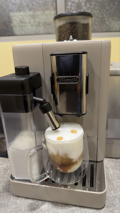Delonghi RIVELIA