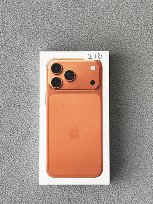 Iphone 17 pro max на 2 тб