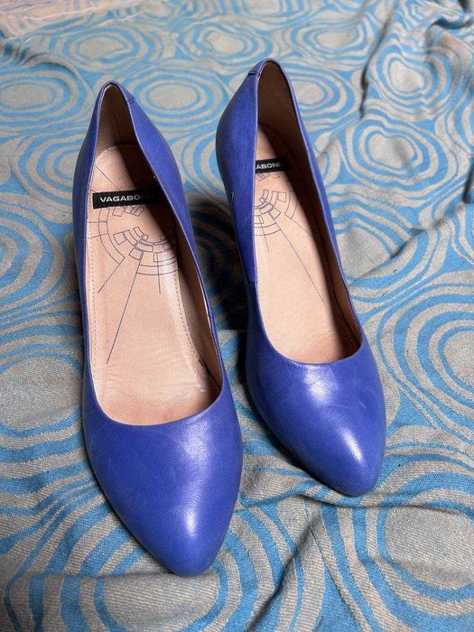 Туфли 39 размер 3000 тенге