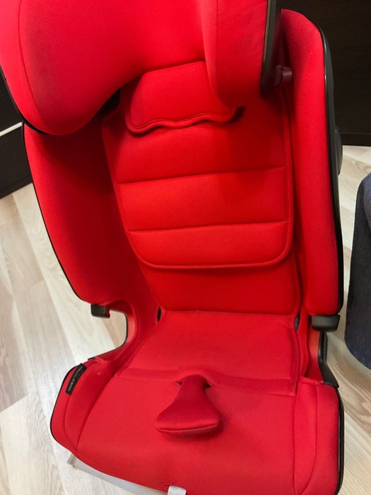Scaun auto copii Britax Römer Advansafix IV R ISOFIX