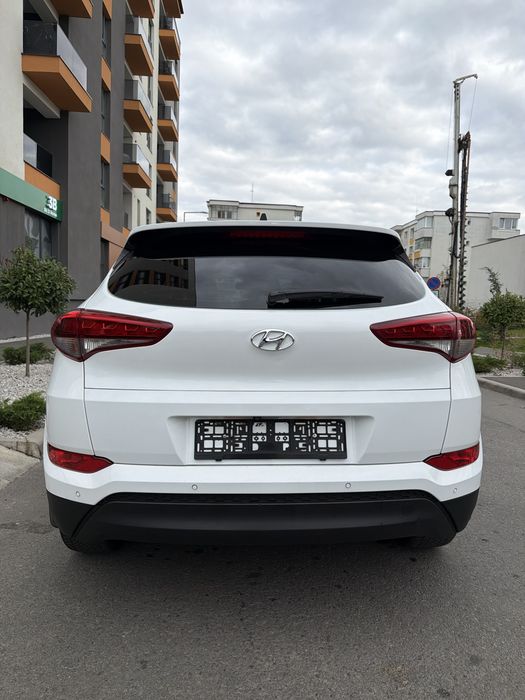 Hyundai Tucson 2.0 Premium  Automat Ventilatie Panoramic