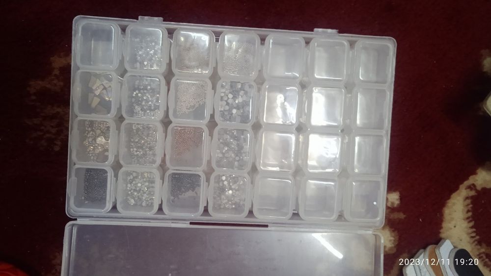 Goʻzallik saloni aparat uskunalari sotiladi