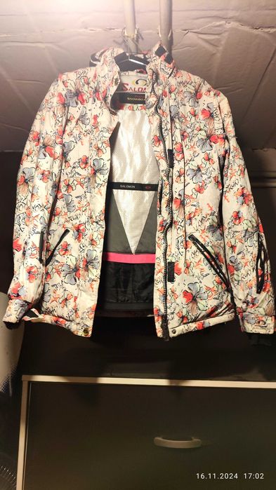 Сноубордическая куртка Salomon