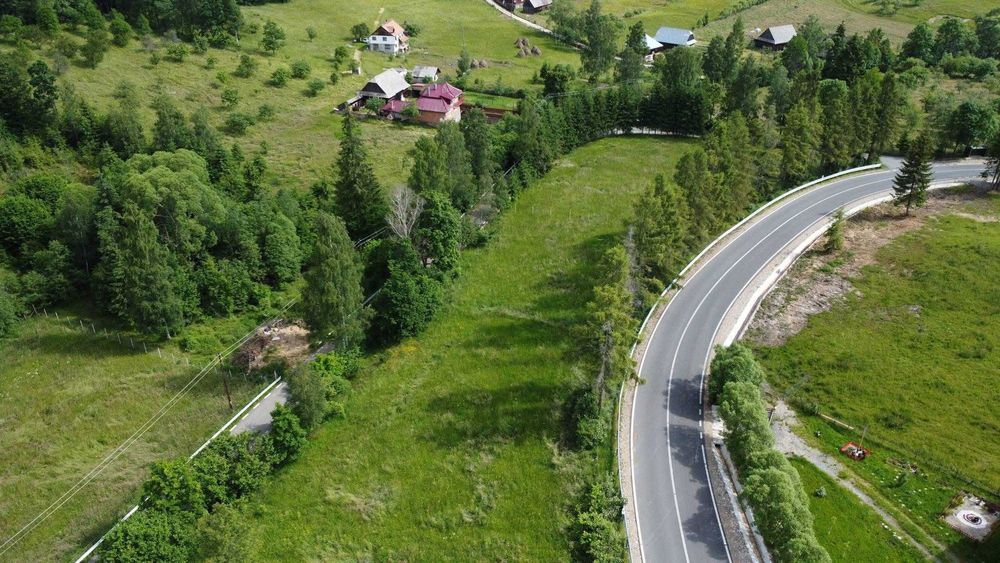 Proiect exclusiv! Teren intravilan premium 1.000mp Călățele Pădure cu autorizație construire 2 case de vacanță