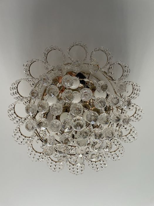 Люстра хрустальная