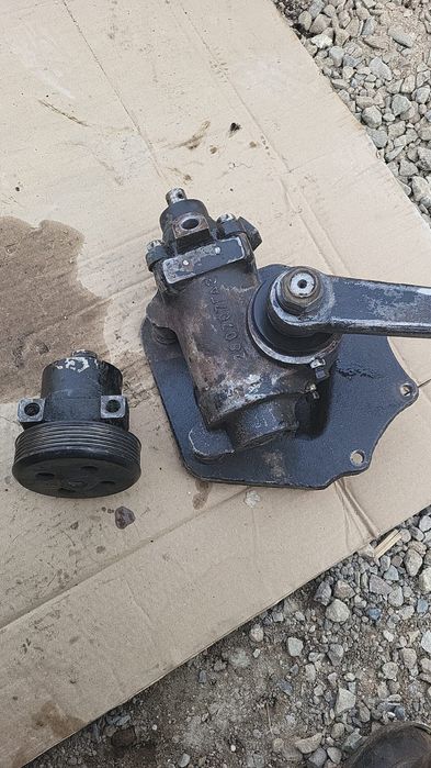 Насос и колонка газель