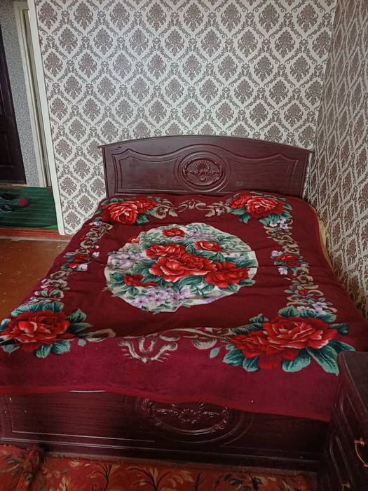 Мебель спальный, кровать шкаф трюмо диван