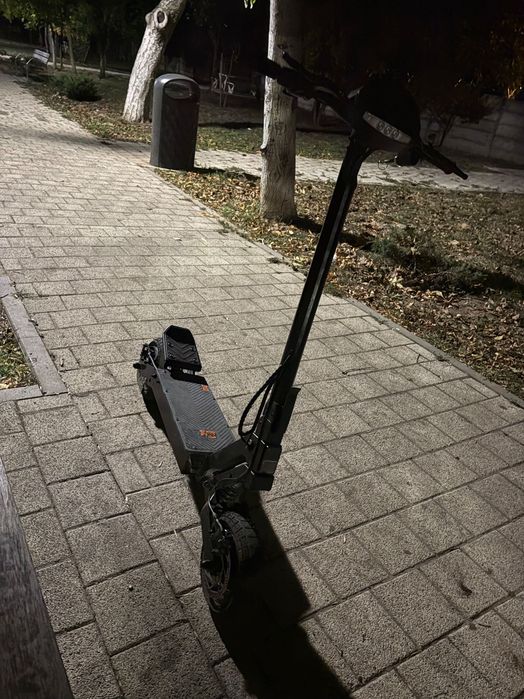 Trotinetă Kukirin g2