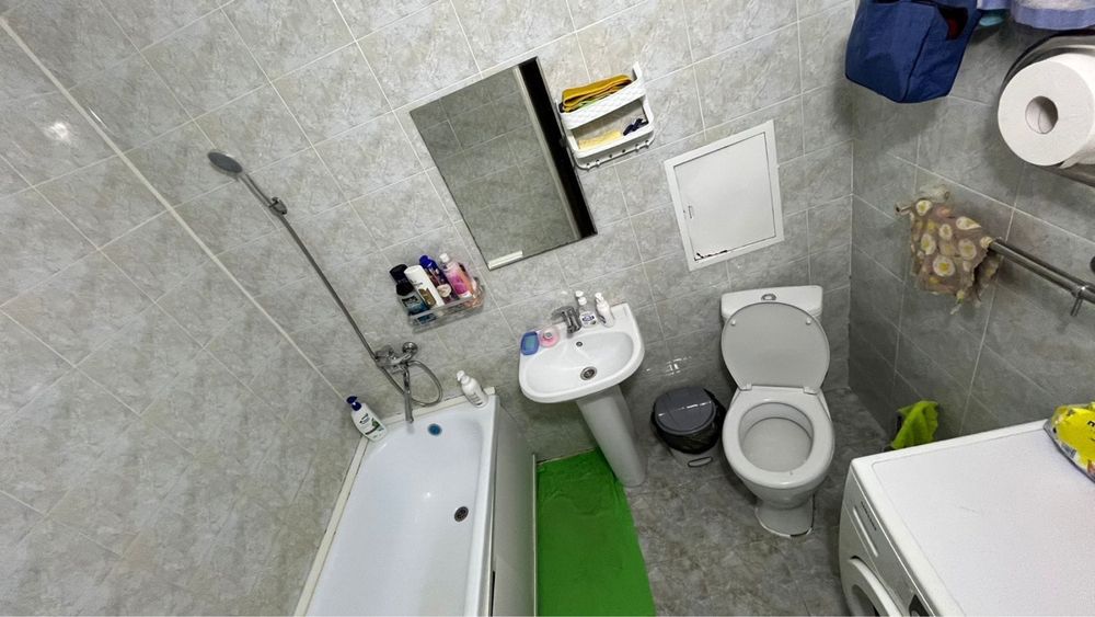 2 бөлмелі пәтер сатылады, жаңа ремонт, жарық әрі кең”