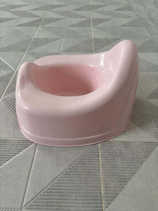 детский горшок.                   .