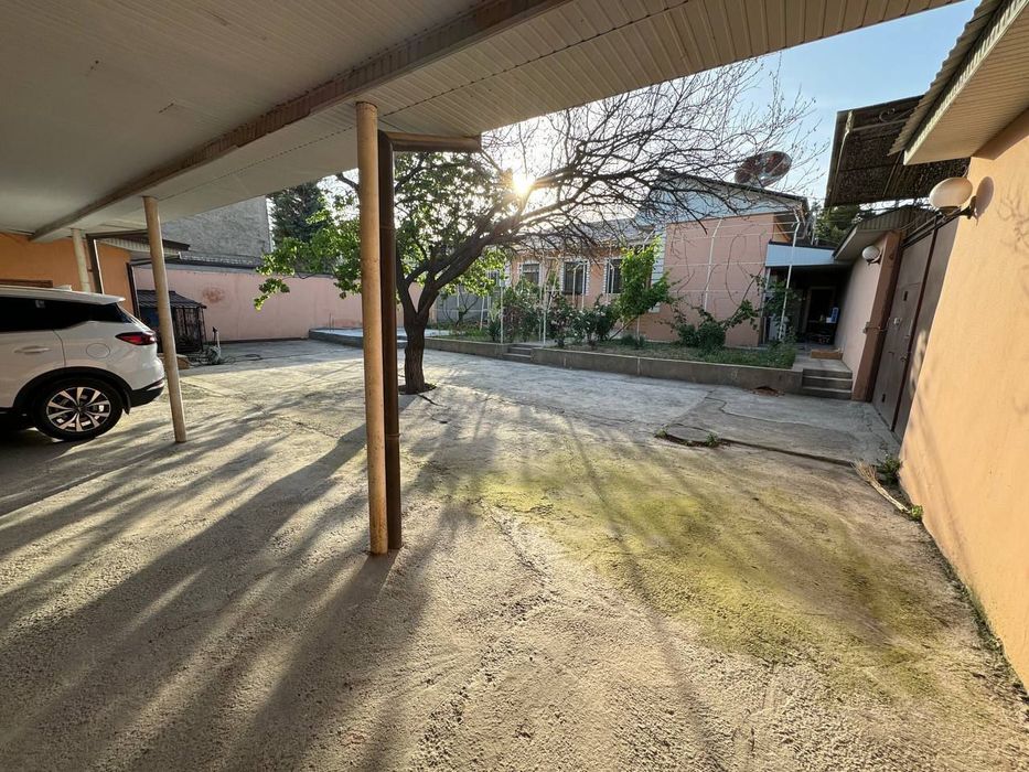 (4) Циалковская продается Дом 7 соток. Фасад 20х40