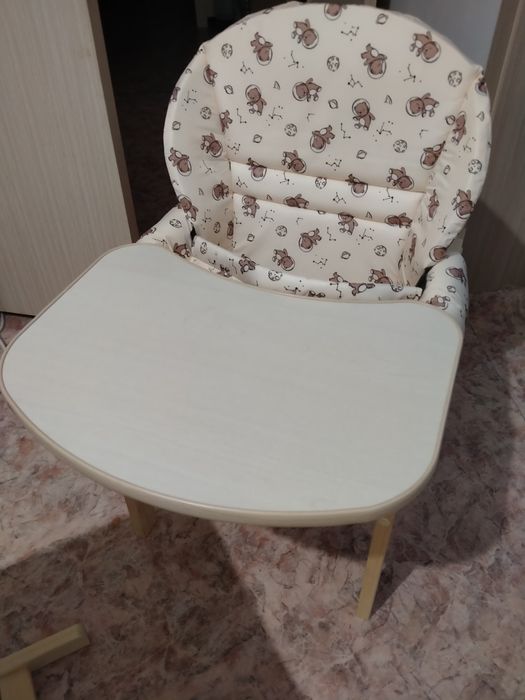 Детский стул для кормления