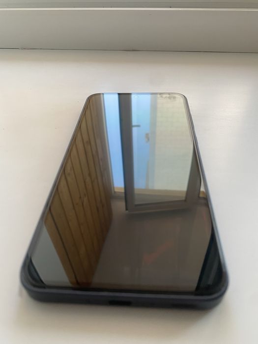 Продам Samsung A35 (8GB)