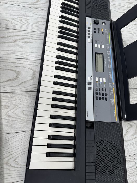 Orga Yamaha YPT-240- stare foarte bună