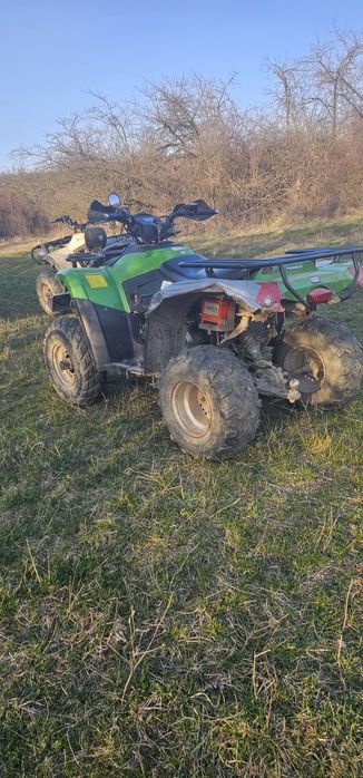 Vând ATV 260 în Linhai pornire la buton trage foarte bine