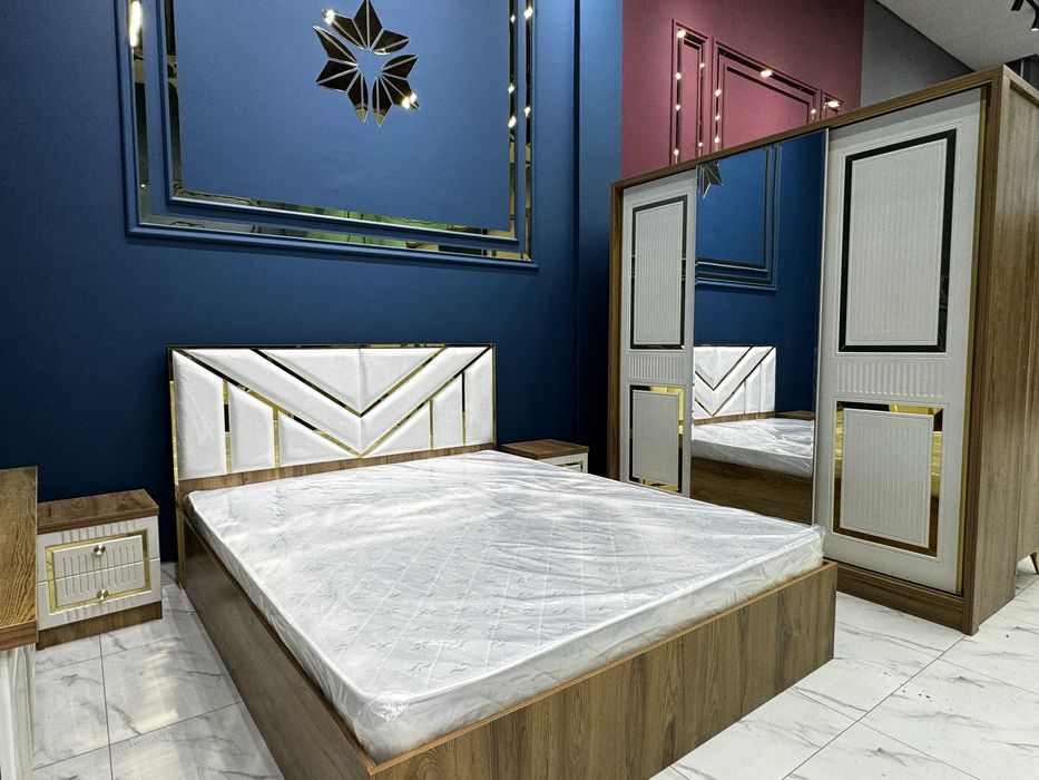 Спальный гарнитур неоклассика