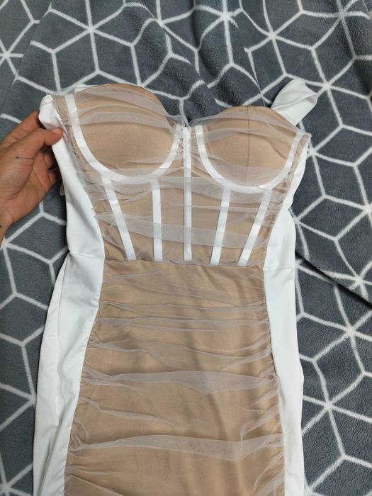 Нова бяла рокличка