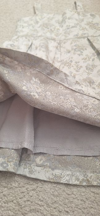 Страхотна рокля за повод