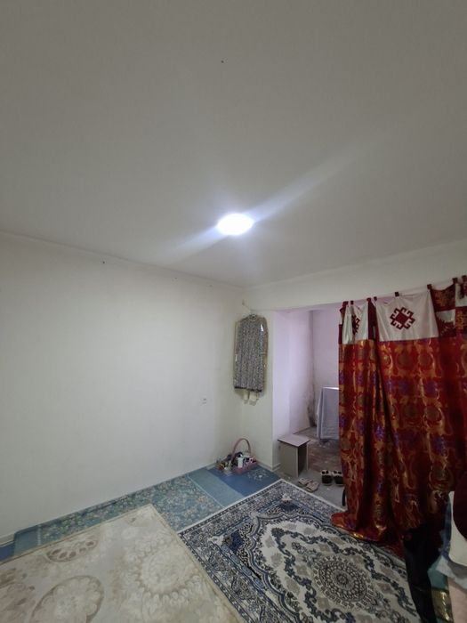 Кос кол военный част    27дом 13 кв ортангы подъезд 3шы этаж 3комната